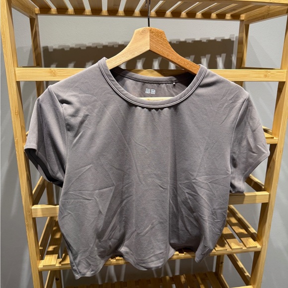 Uniqlo Airism Gray/Beige Crop Top - Picture 1 of 3